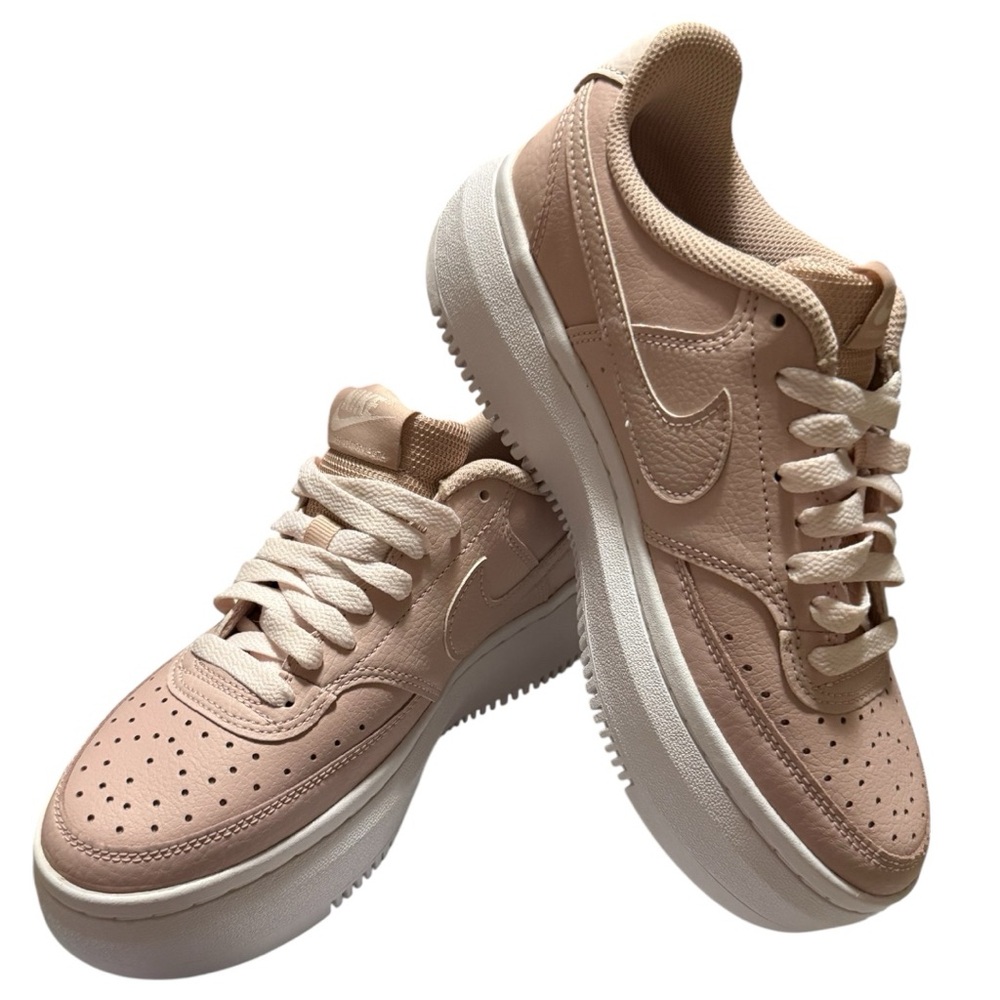 Nike Vision Court Alta Platform